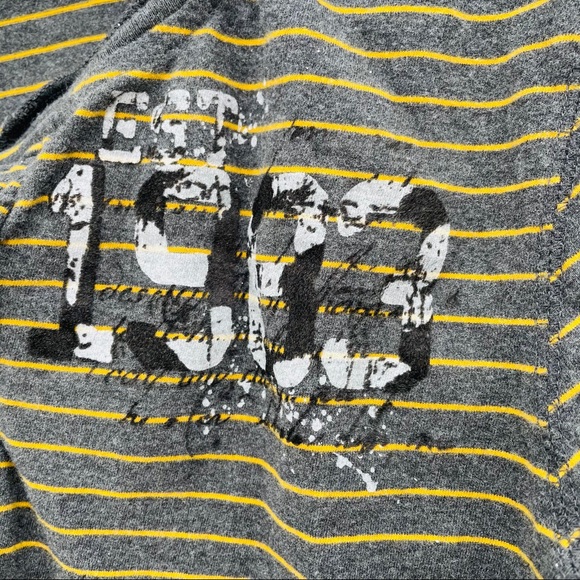 Striped Long Sleeve - Picture 4 of 4